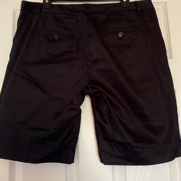 Jennifer Lopez black shorts sz 14 - Picture 1 of 7